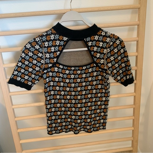 Floral Knit Mockneck Keyhole Sweater - Picture 2 of 2